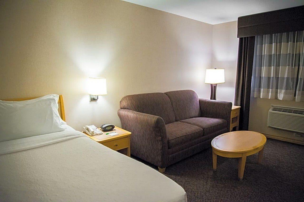 Doubletree By Hilton كيلونا الغربية المظهر الخارجي الصورة