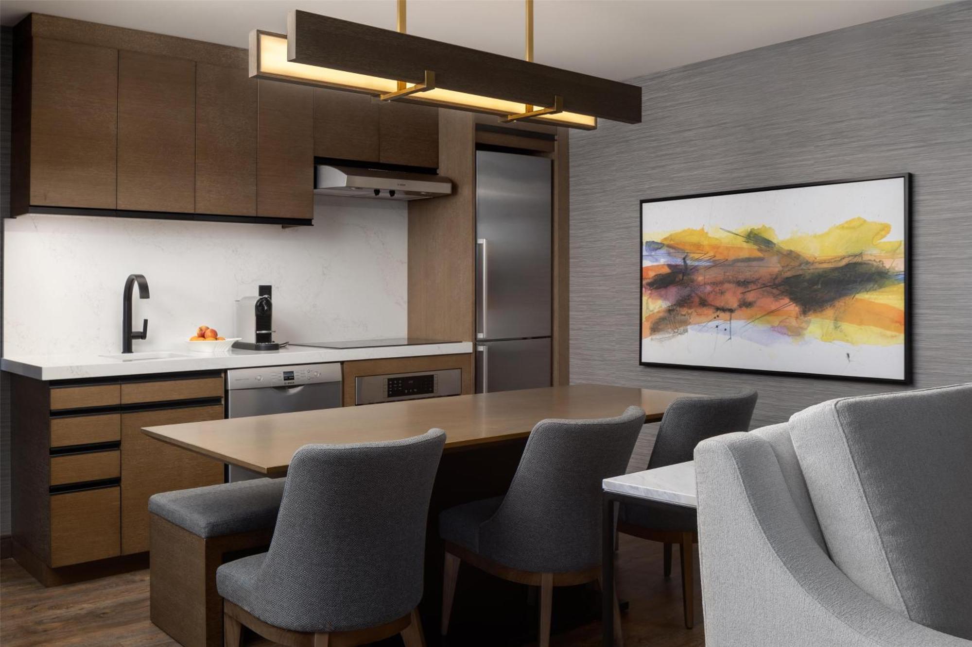 Doubletree By Hilton كيلونا الغربية المظهر الخارجي الصورة