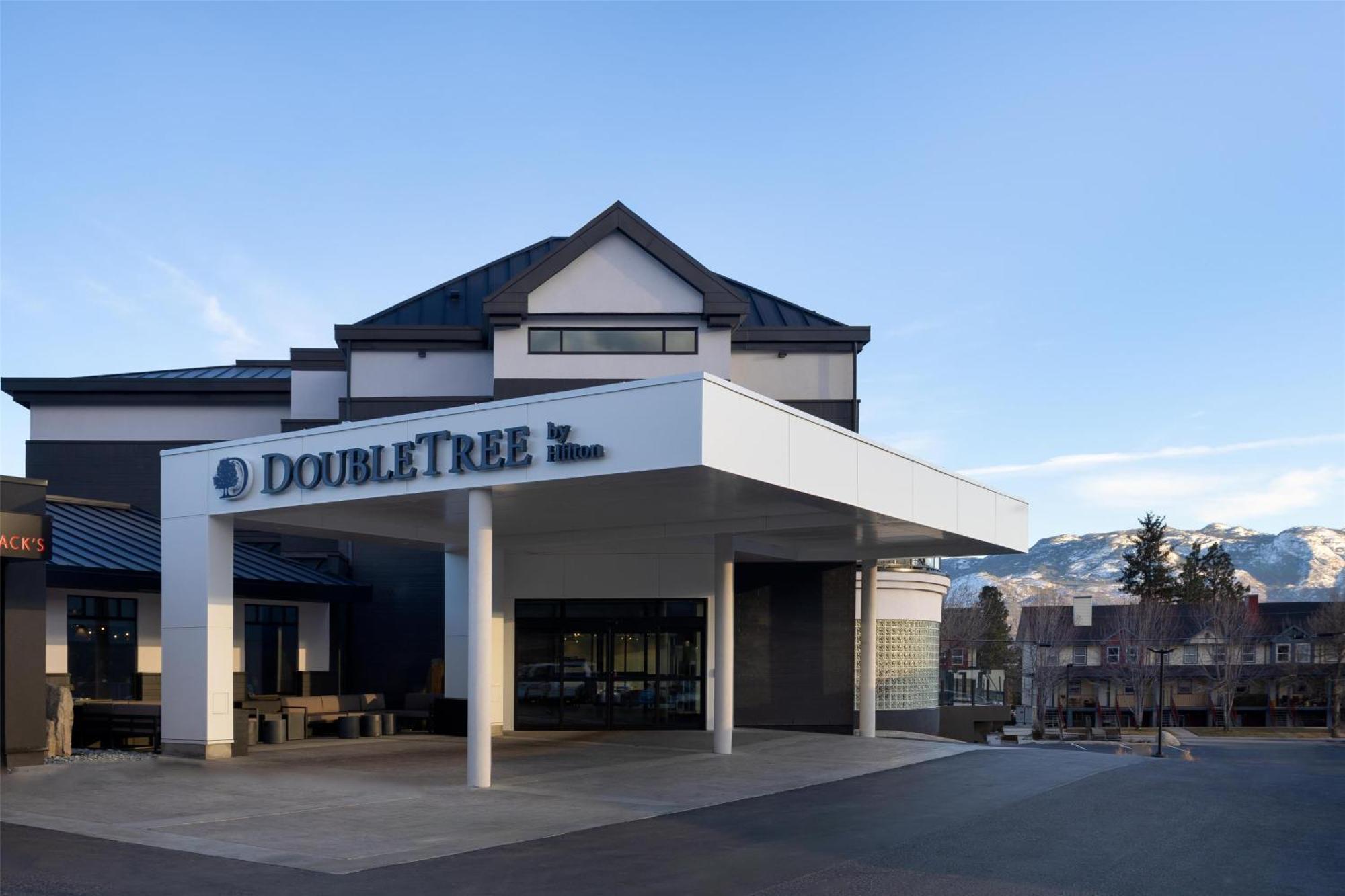 Doubletree By Hilton كيلونا الغربية المظهر الخارجي الصورة